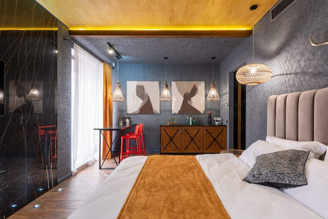 tips for budget friendly boutique hotel design